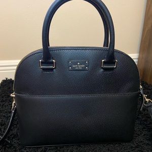 Kate Spade Carli cross body. New with tags. Never used.